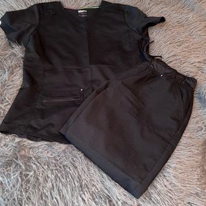 black scrub set
